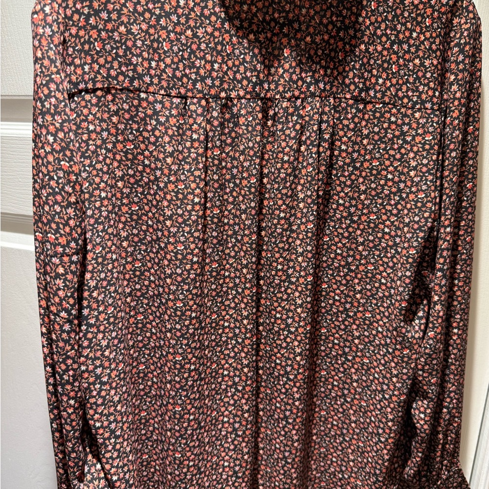 LOFT Red and Black Patterned Shirt - Picture 2 of 4